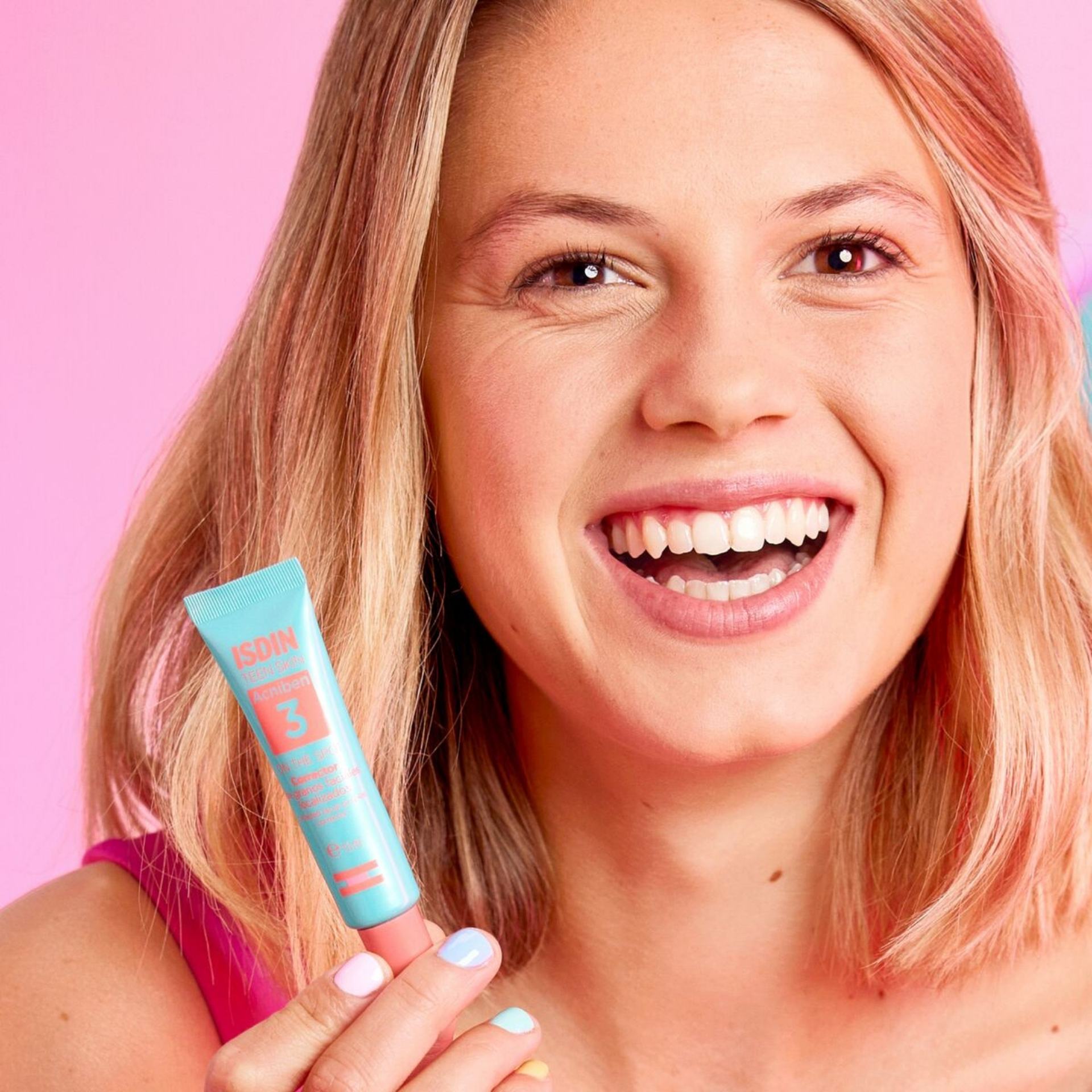 Gel Corretor Rosto Anti-Acne Isdin Acniben On The Spot 15 ml